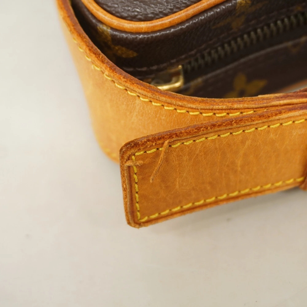 LOUIS VUITTON Brown Monogram Shoulder Bag - Picture 9 of 10